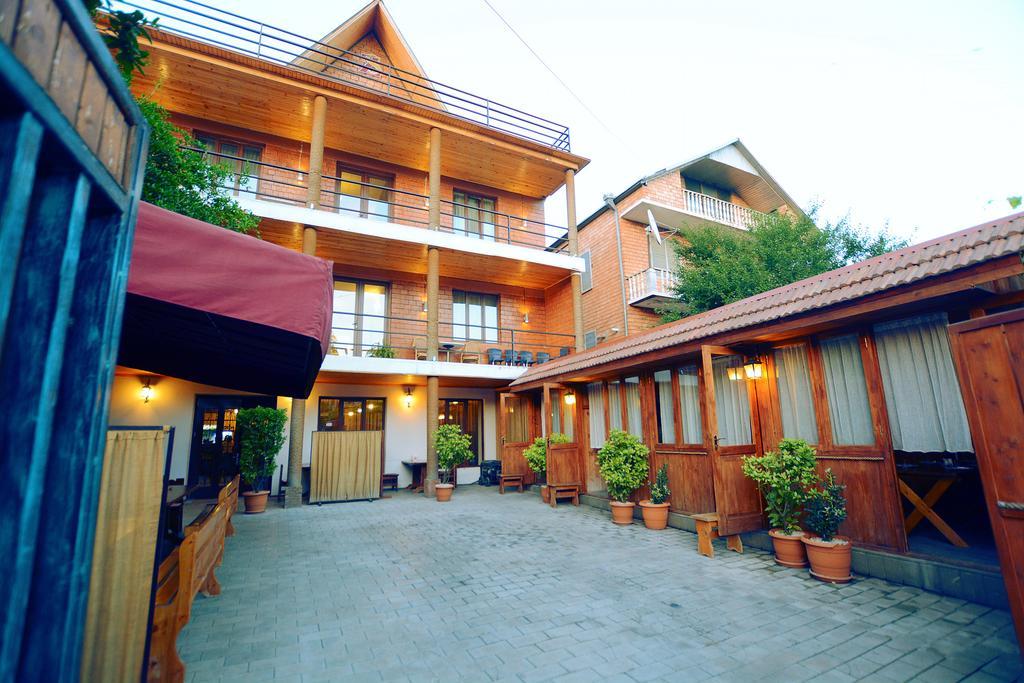 Chveni Sakhli Hotel Tbilisi Exterior photo