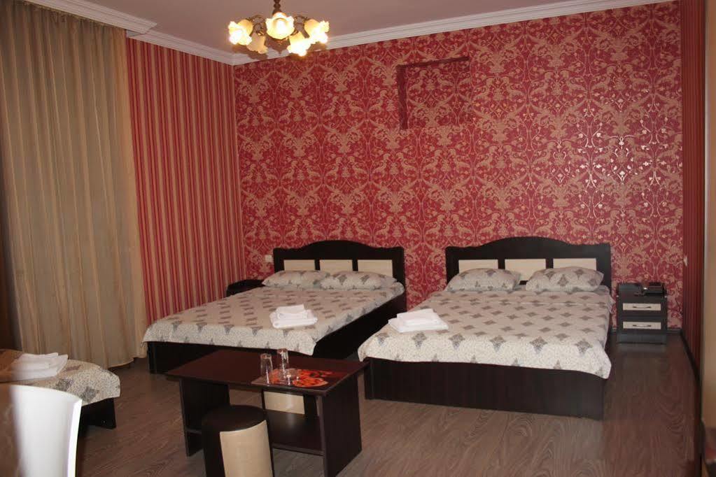 Chveni Sakhli Hotel Tbilisi Exterior photo